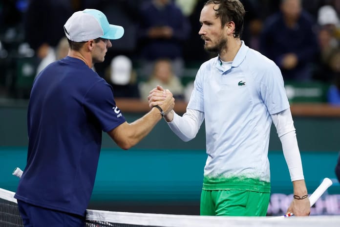 İran-İsrail gerilimi havayı kapattı: Tenisçilerin Dubai’den İstanbul’a uzanan tahliyesi