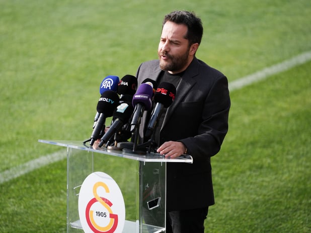 Futbolda bahis operasyonunda yeni gelişme: Erden Timur ve 14 futbolcu hakkında gözaltı kararı