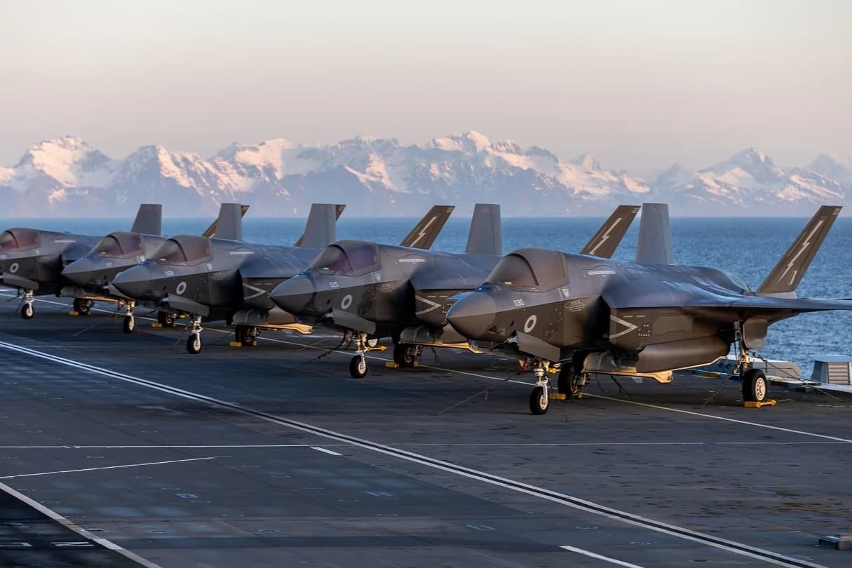 İngiltere F-35'den vazgeçmeyecek