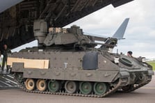 ABD, Estonya’ya M2A4 Bradley zırhlı araçlarını konuşlandırdı