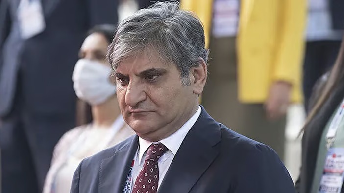 "Vallahi çantayla para taşımadım"