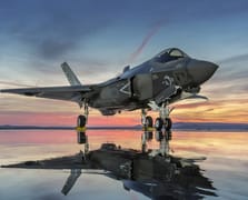 İsviçre, eleştirilere rağmen ABD'den F-35 ve Patriot alma niyetini doğruladı