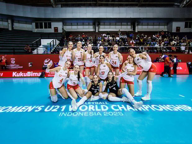 Dünya Şampiyonası'nda Türkiye rüzgarı: 21 Yaş Altı Kadın Voleybol Takımı çeyrek finalde