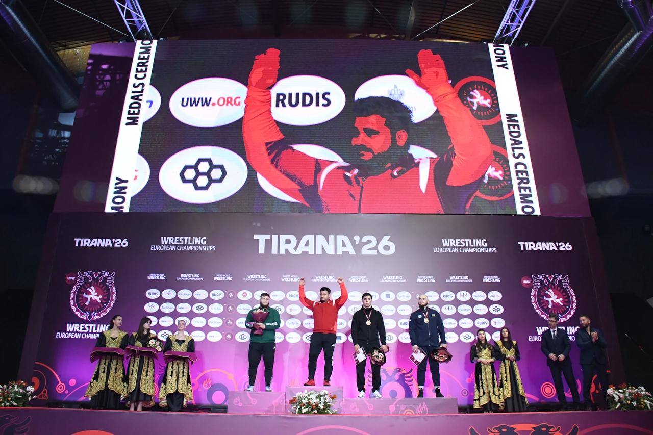 Zirvede tek başına: Rıza Kayaalp 13. kez Avrupa şampiyonu!