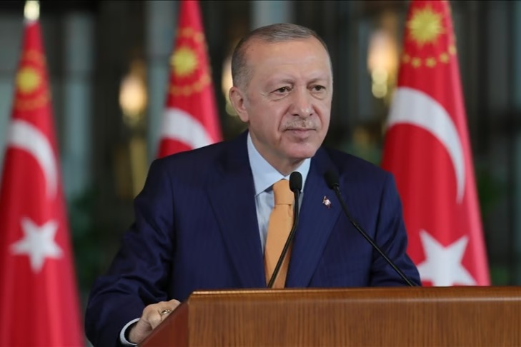 Cumhurbaşkanı Erdoğan Özgür Özel'e dava açtı