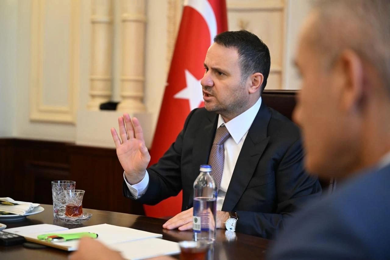 Bakan Gürlek'ten çarpıcı mesajlar! AHBAP'ta 245 milyon dolar toplandı
