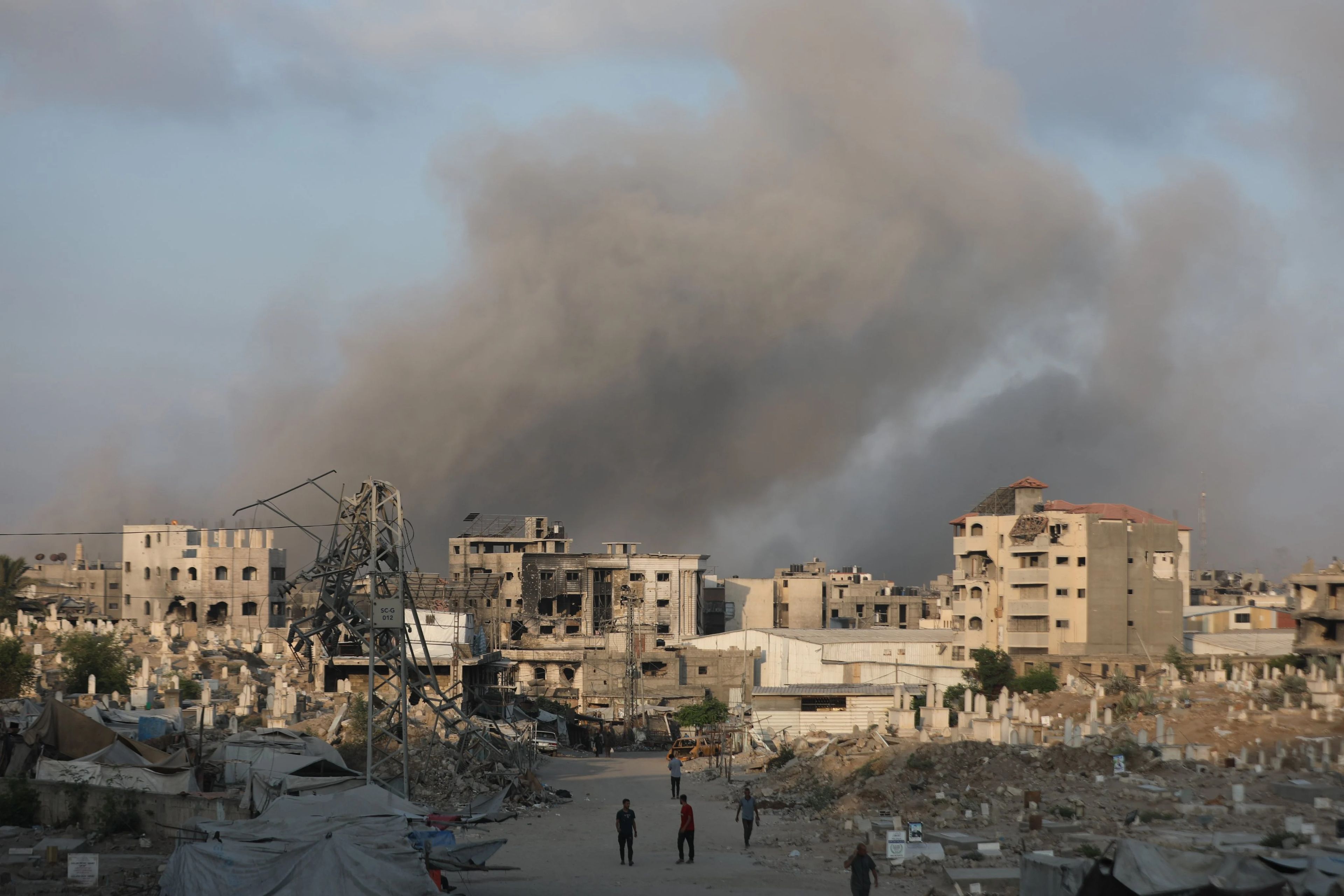 Hamas: İsrail ateşkesi ihlal etti