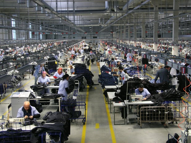 Giyim devi Colins, Türkiye'deki üretimi durdurdu: Çalışanlar işsiz kaldı 