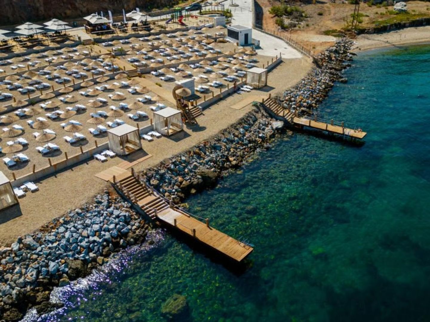 Bodrum Yalıkavak ve Antalya Manavgat'ya ücretsiz halk plajları hizmete açılıyor
