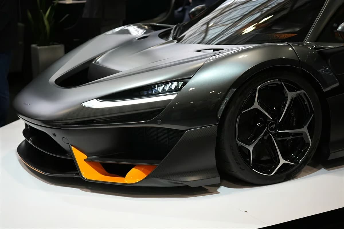 Kanada otomobil fuarı 1.275 beygirlik asfalt canavarı McLaren W1'e ev sahipliği yapacak