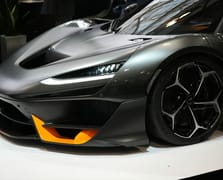 Kanada otomobil fuarı 1.275 beygirlik asfalt canavarı McLaren W1'e ev sahipliği yapacak