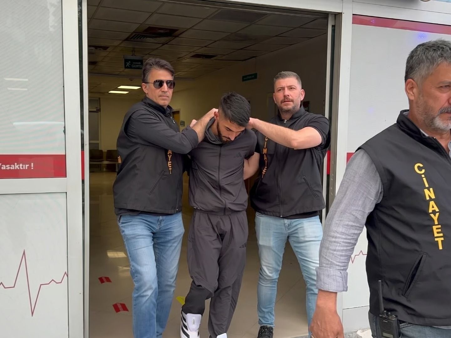 Konya'da "Birlikte yaşama" tartışması kanlı bitti: 21 yaşındaki genç ateş açtı!
