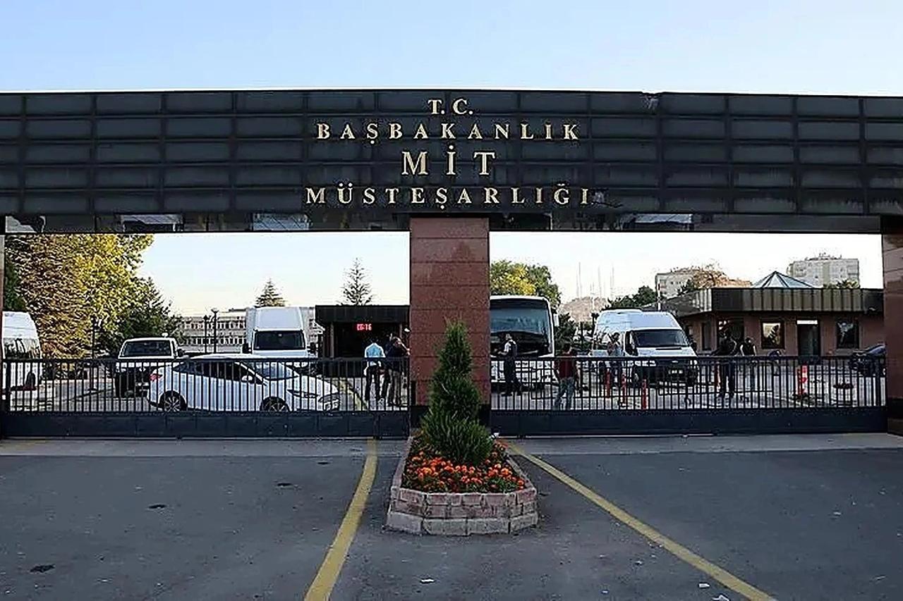Yasa dışı veri sorgulamaya MİT operasyonu