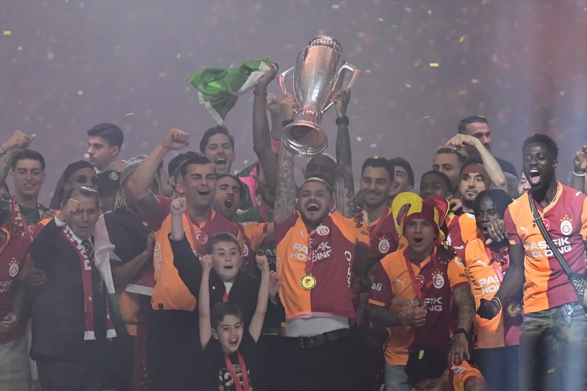 Şampiyon Galatasaray doğrudan Devler Ligi'nde