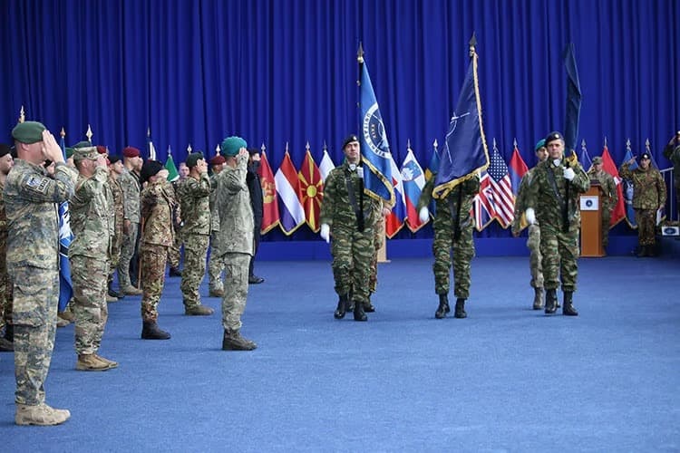 NATO, Kosova'daki KFOR gücünü azaltacak