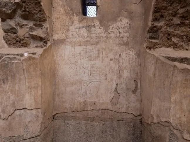 Smyrna antik kentinde yeni keşif