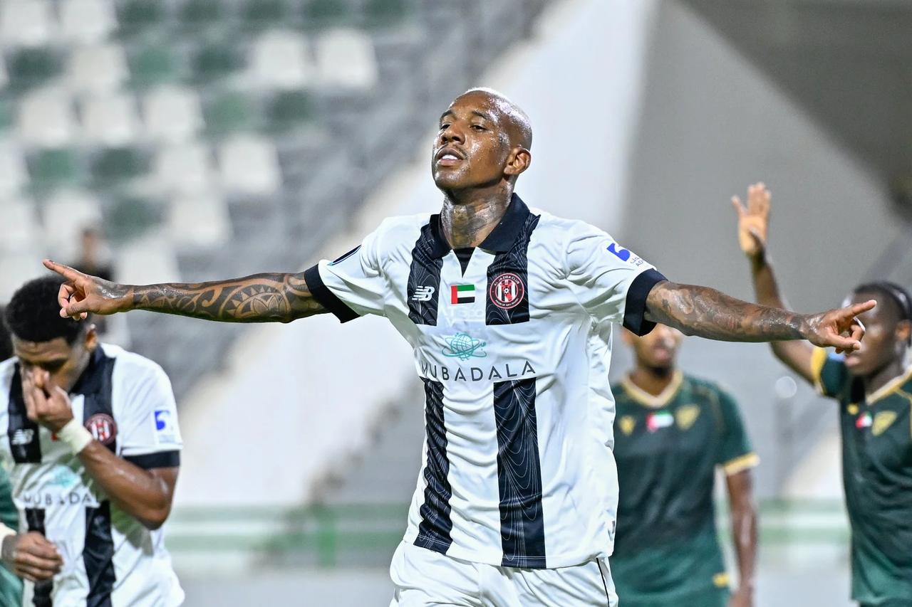 Al-Jazira'da Anderson Talisca fırtınası