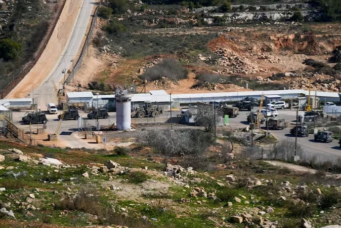 Court Orders Israel to Feed Palestinian Prisoners