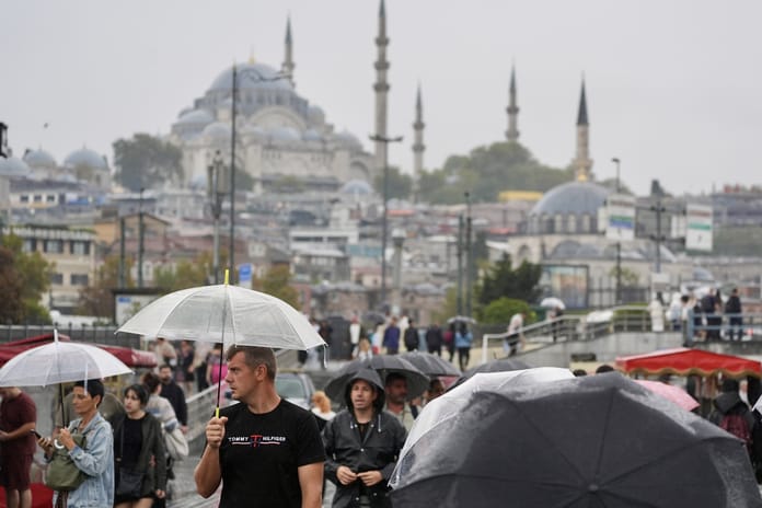 Meteoroloji Genel Müdürlüğü'nden kritik hava durumu uyarısı: O illerde yaşayanlar dikkat!
