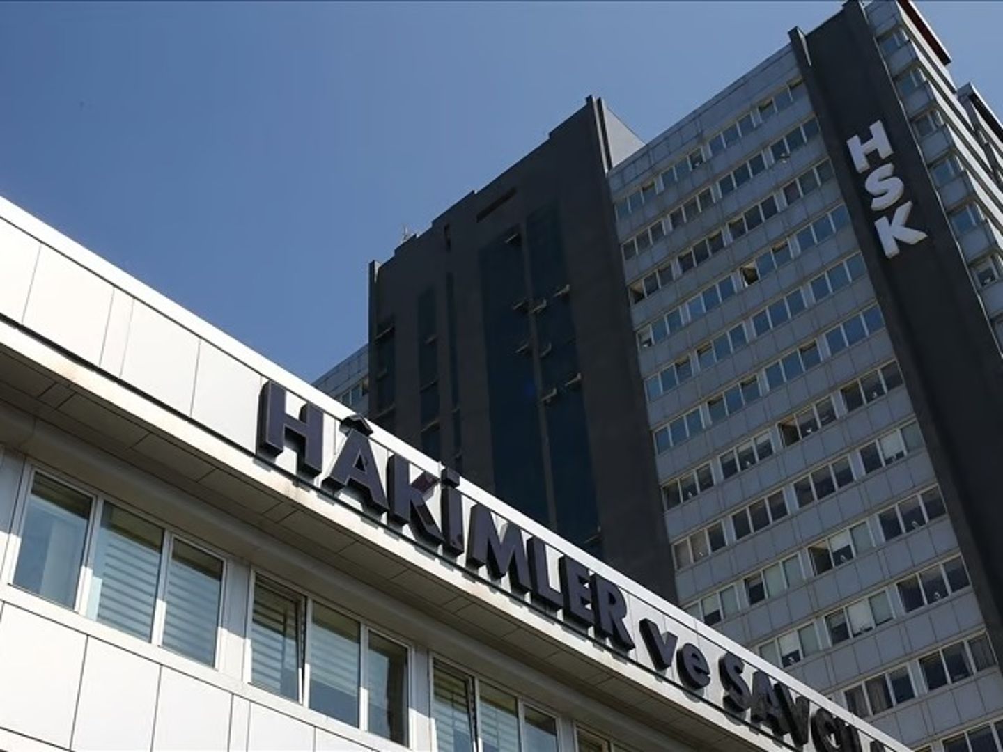 HSK'nin yeni üyeleri belli oldu: Cumhurbaşkanı 4 isim atadı