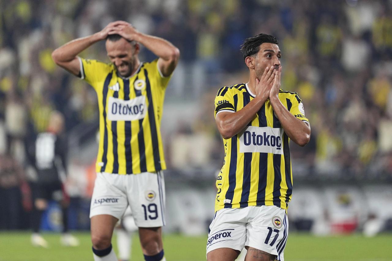 Fenerbahçe - Roma maçının hakemi belli oldu
