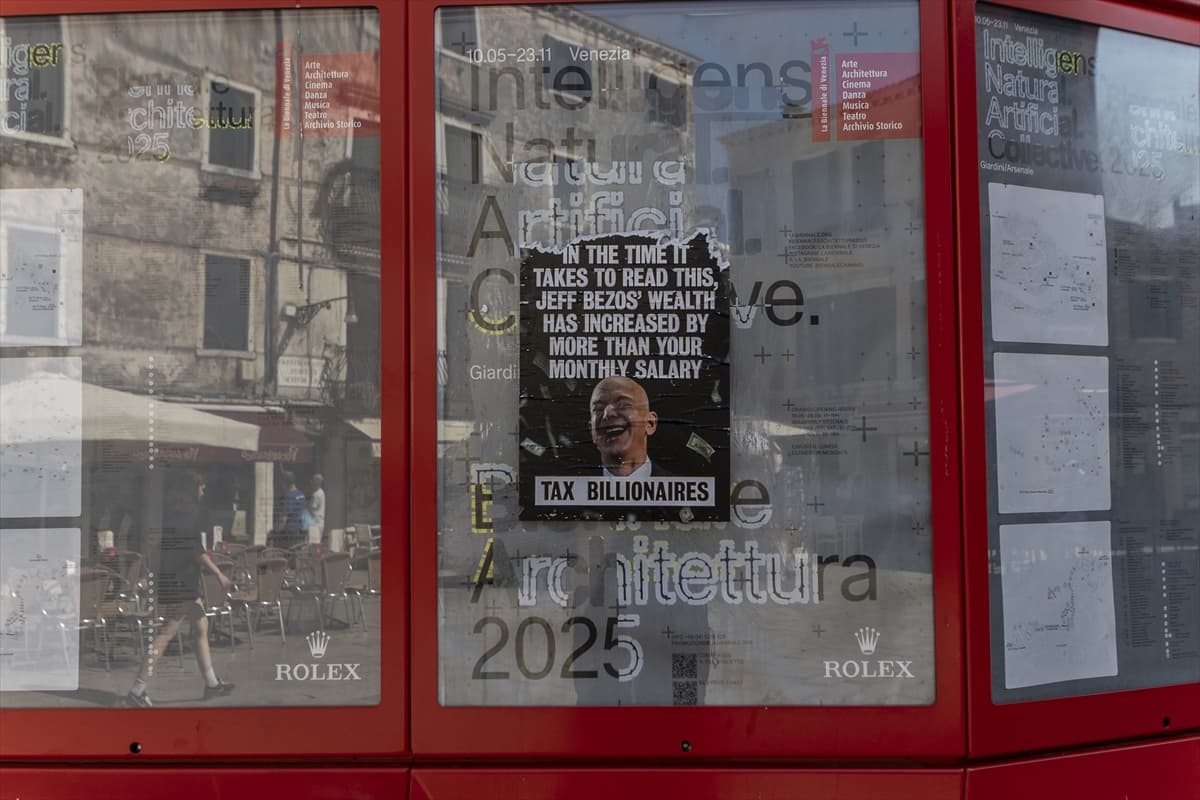 ABD'li milyarder Jeff Bezos'un düğünü Venedik'te protesto edildi