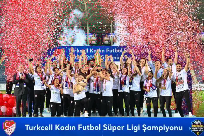 ABB FOMGET'ten Şampiyonlar Ligi'ne ilk adım: Neftçi'yi geçerse İsrail temsilcisiyle karşılaşacak