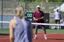 Ekrem İmamoğlu'nun şov amaçlı tenis kortu çöp oldu