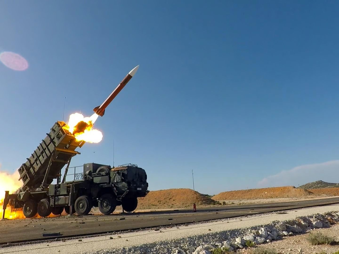 Ukrayna yeni Patriot sistemleri teslim alacak