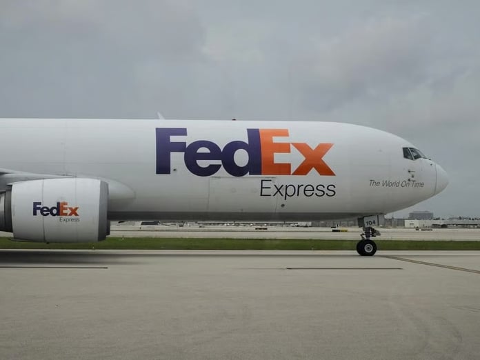 FedEx Yüksek Mahkeme'nin kararından sonra harekete geçti: ABD'ye tarife davası