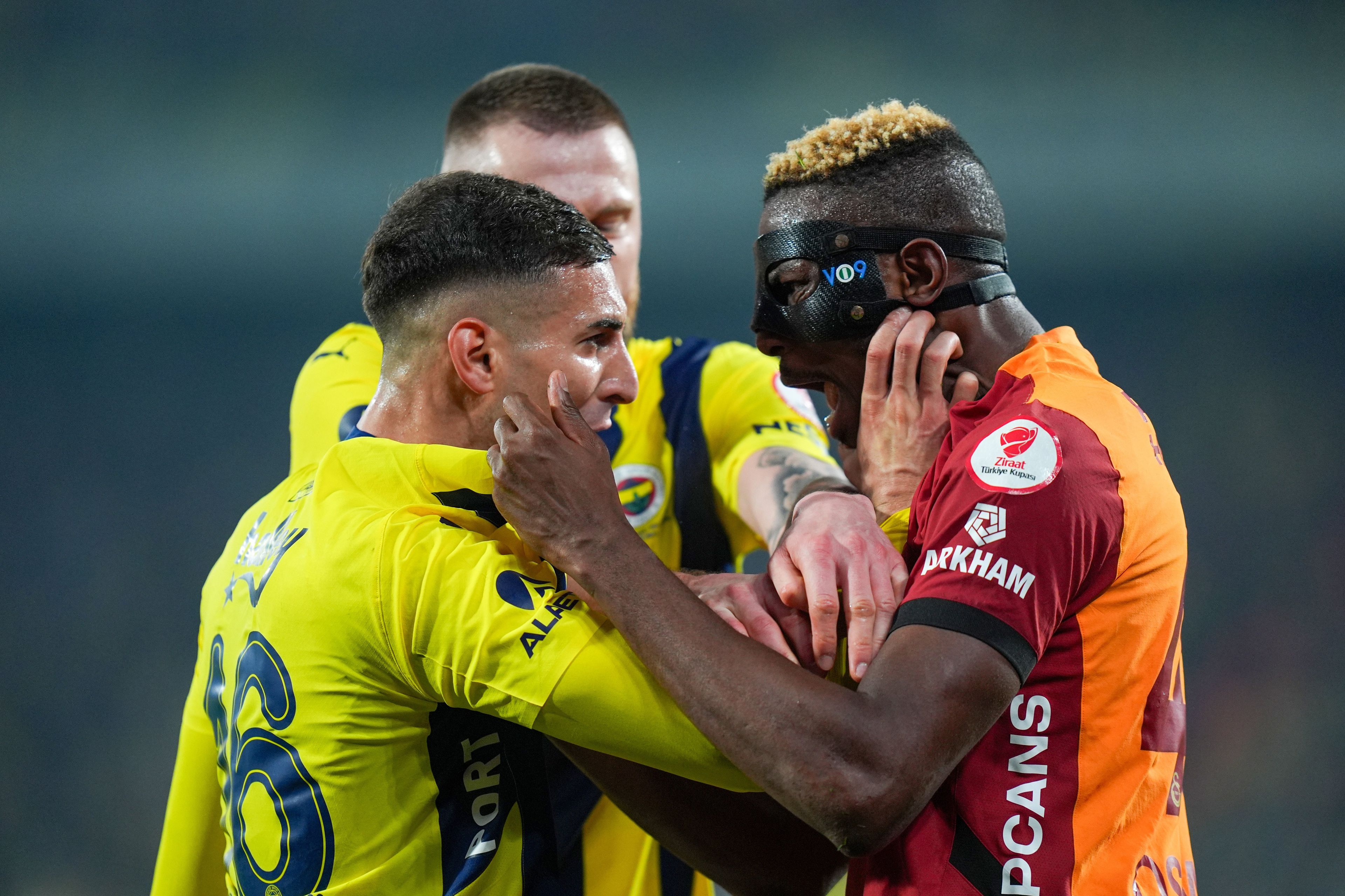 Fenerbahçe-Galatasaray derbisinin hakem kadrosu açıklandı: Yasin Kol ilk derbisine çıkıyor