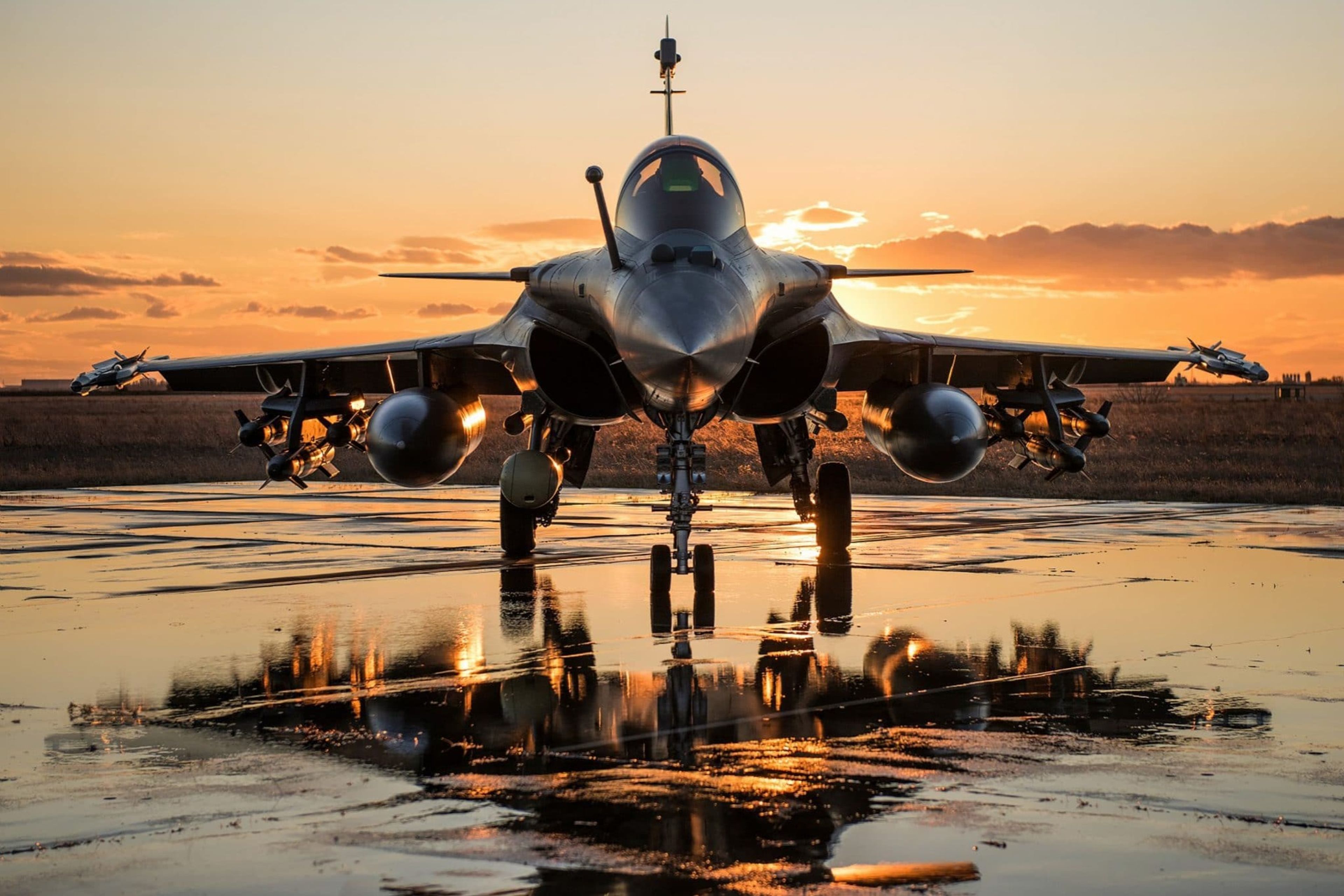 Ukrayna, Fransa ile Rafale savaş uçakları için görüşmelere başladı