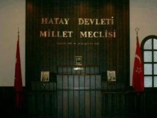 Tarihte Bugün: Hatay Millet Meclisi oy birliğiyle Türkiye'ye katılma kararı aldı