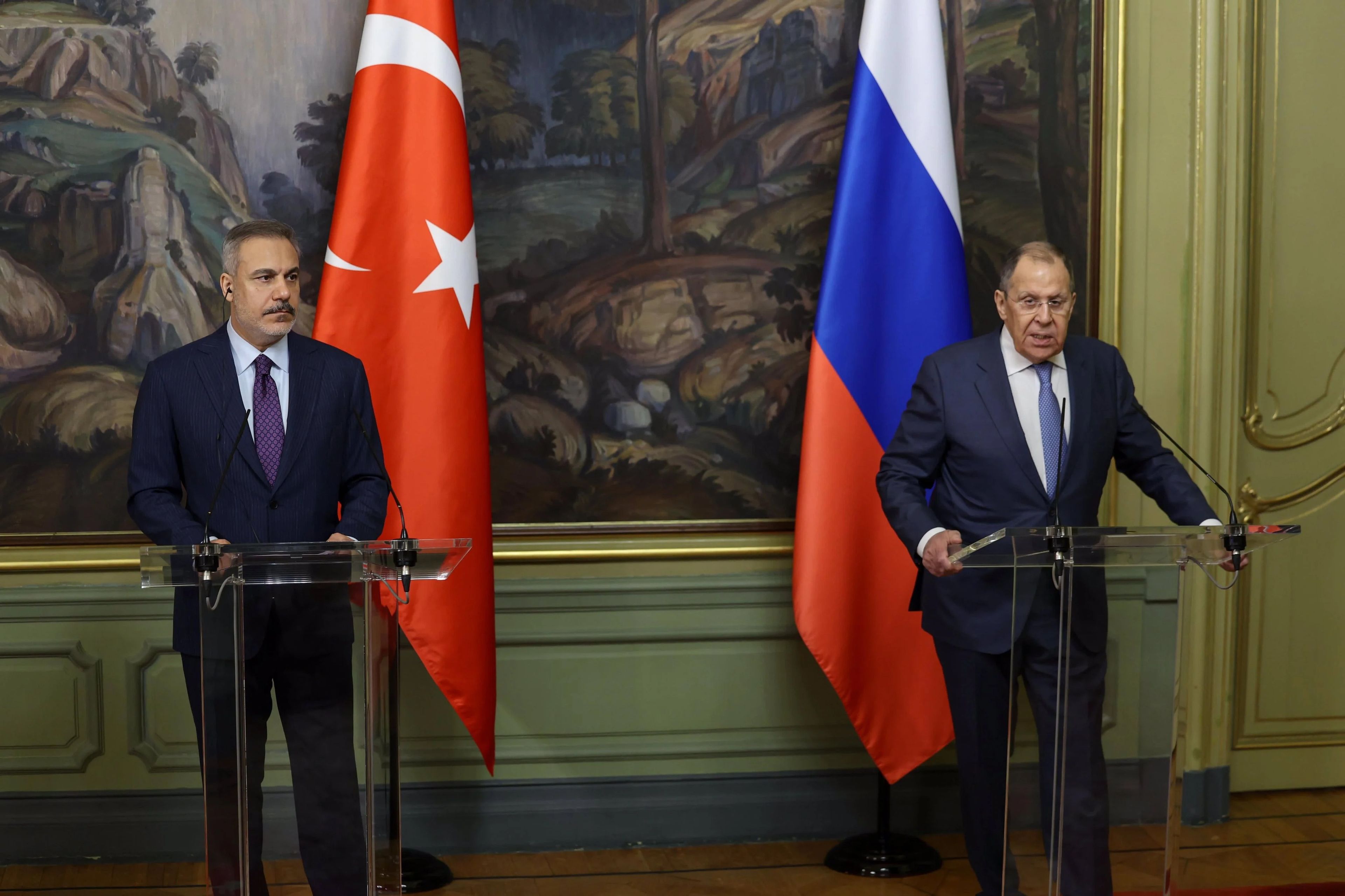 Dışişleri Bakanı Hakan Fidan ile Rus mevkidaşı Lavrov basın toplantısı düzenledi