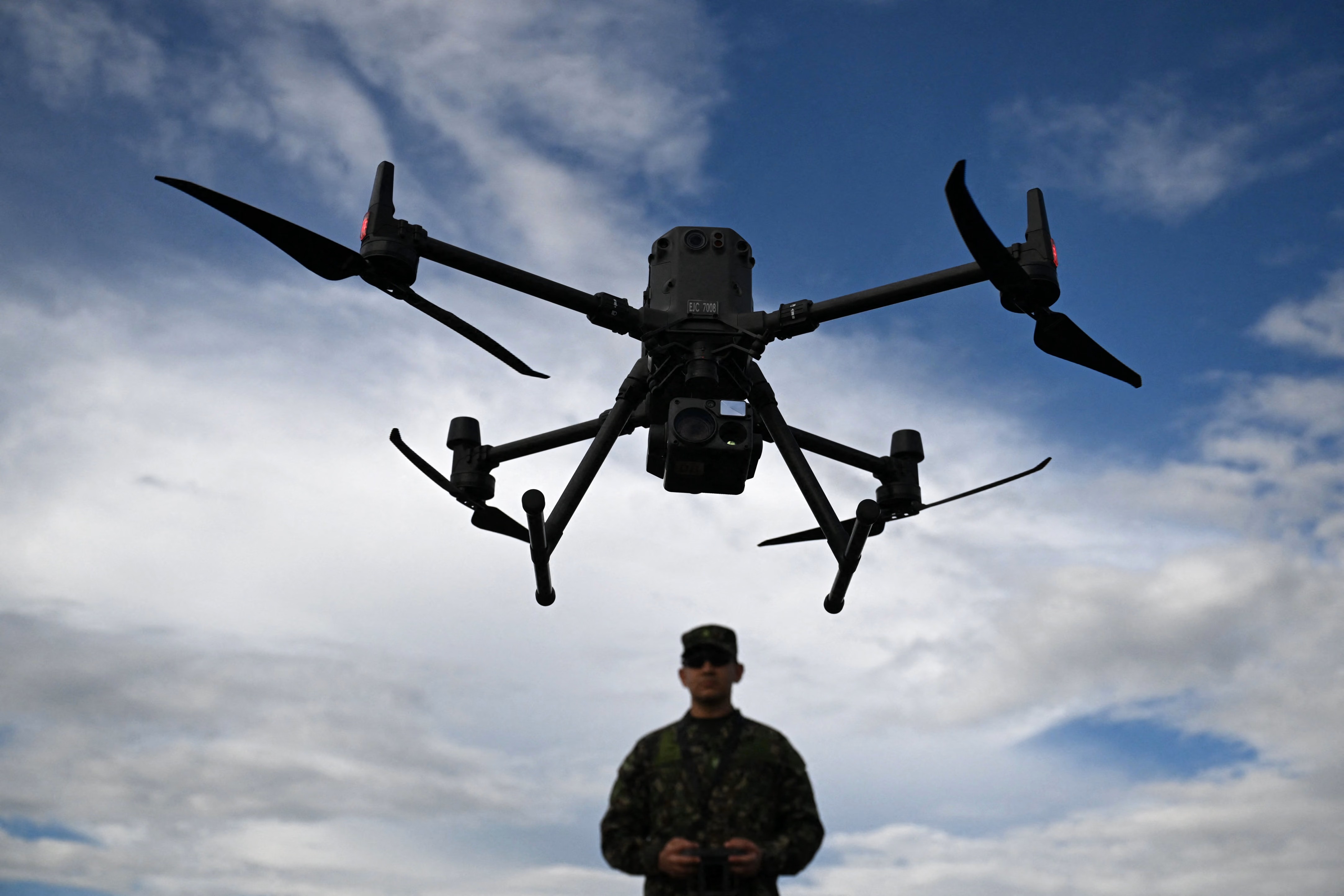 Colombian Cartels Seek Ukraine Drone Tactics
