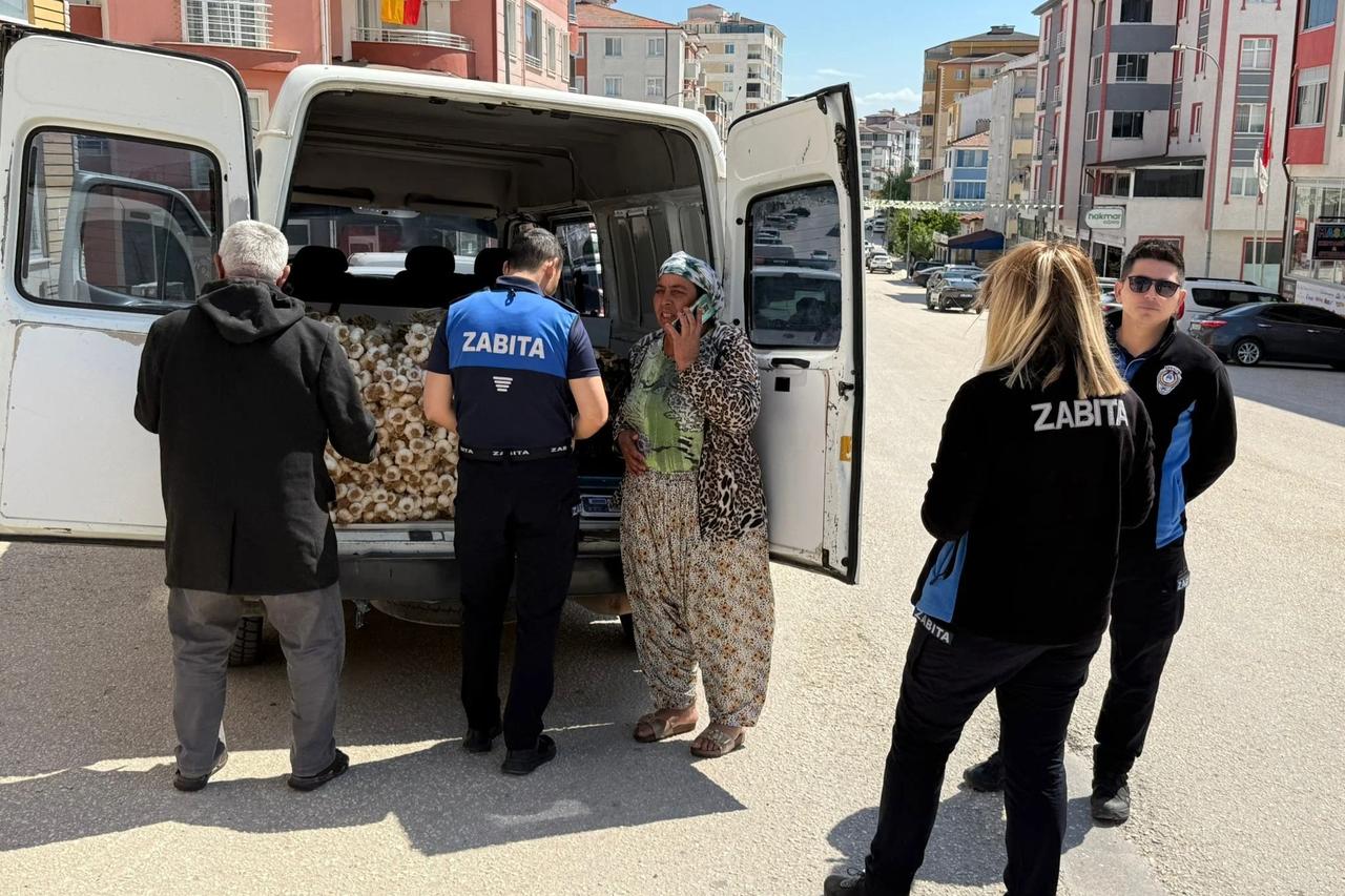 Taşköprü diye Çin sarımsağı sattılar