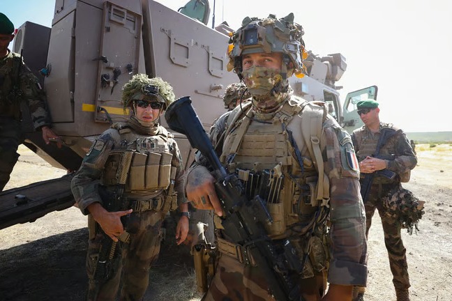 France Transfers Military Base to Senegal Amid Shifting Ties