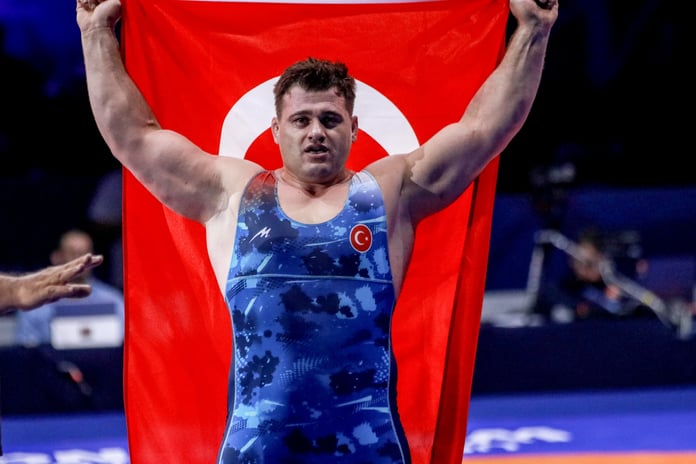 Diskalifiye kararı ve finale yükseliş