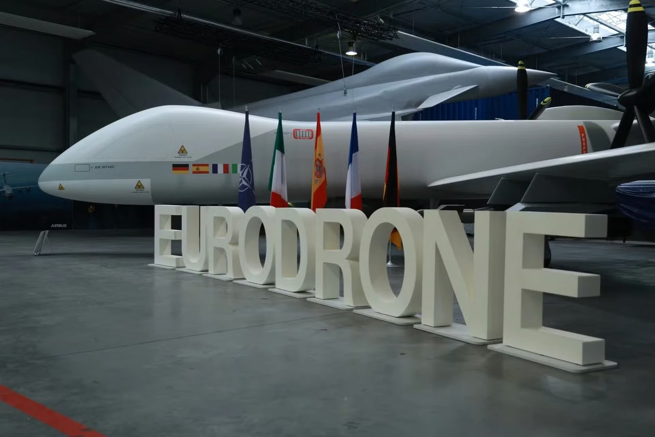 Fransa, Eurodrone programından çekiliyor