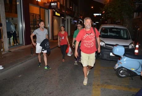 Kadıköy'de olaylı gece! Ozan Güven ve Mehmet Aslantuğ mekandan kovuldu: O anlar saniye saniye kaydedildi
