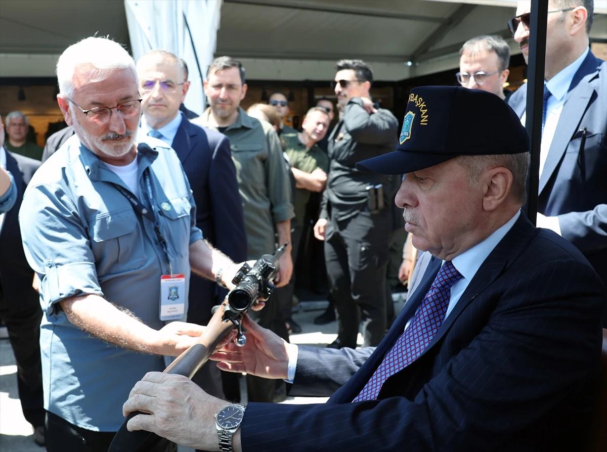 Cumhurbaşkanı Erdoğan Efes-2026 Tatbikatı kapsamındaki dev sergiyi inceledi