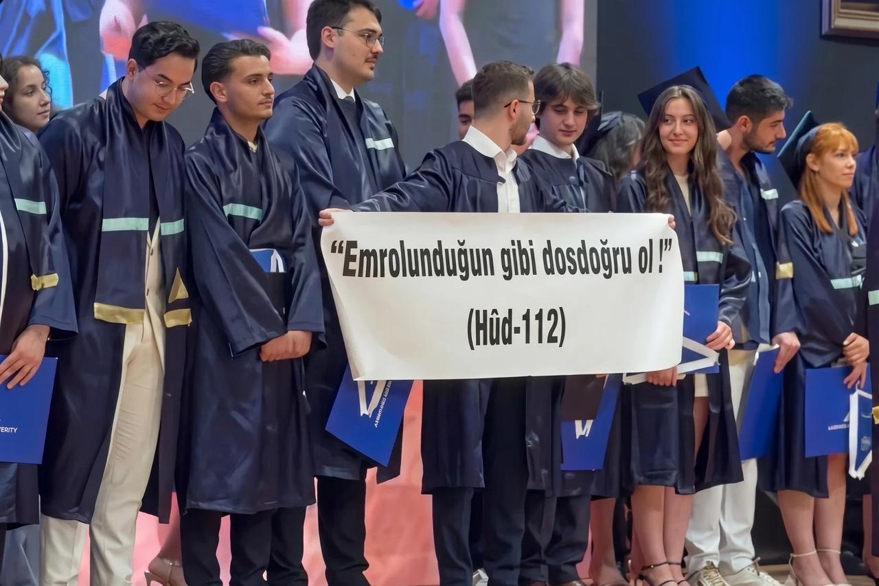 YÖK'ten Yeditepe Üniversitesi pankart krizine soruşturma