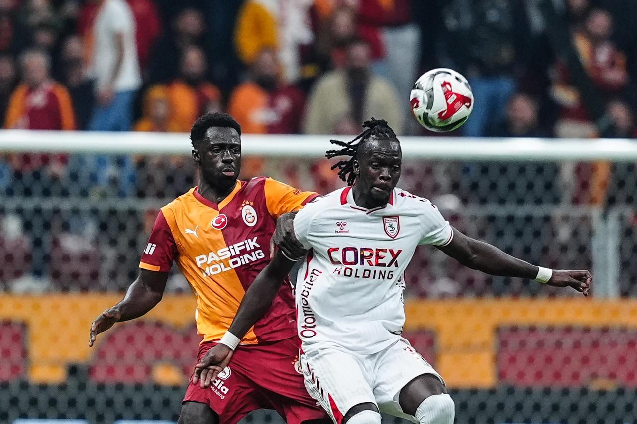 İstatistikler Galatasaray'dan yana
