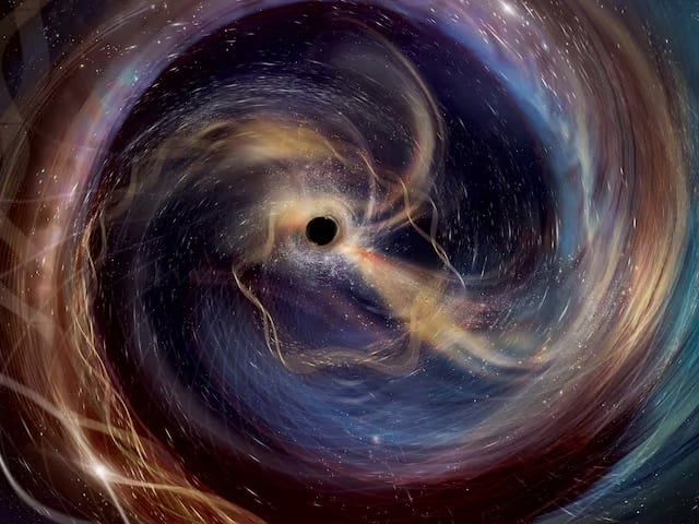 Gökbilimciler birleşen kara deliklerin şimdiye kadarki en net görüntüsünü elde etti