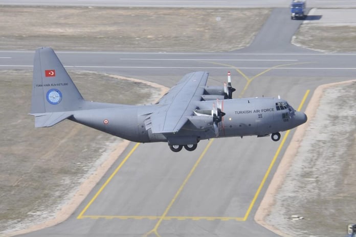 Azerbaycan’dan kalkan askerî kargo uçağı Gürcistan sınırında düştü