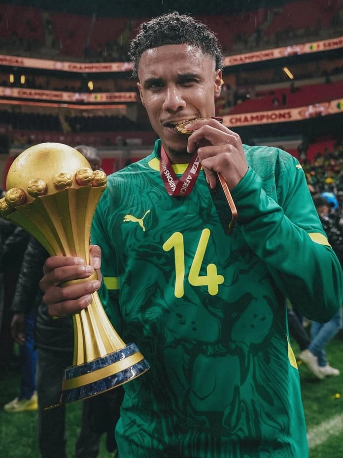 Jakobs şampiyonluktan gelip sahaya çıktı