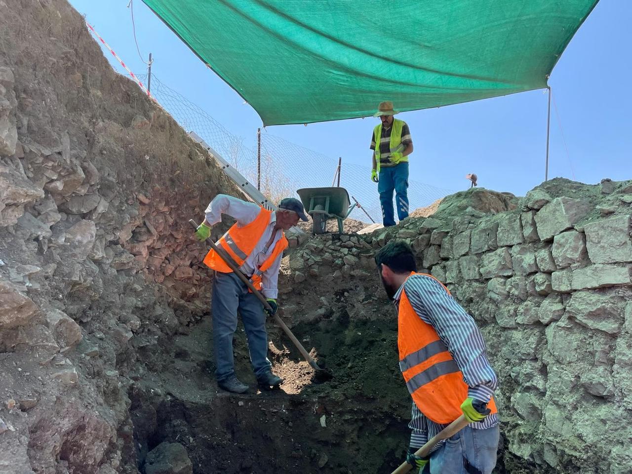 Satala Antik Kenti'nde 16 insan iskeleti çıkarıldı