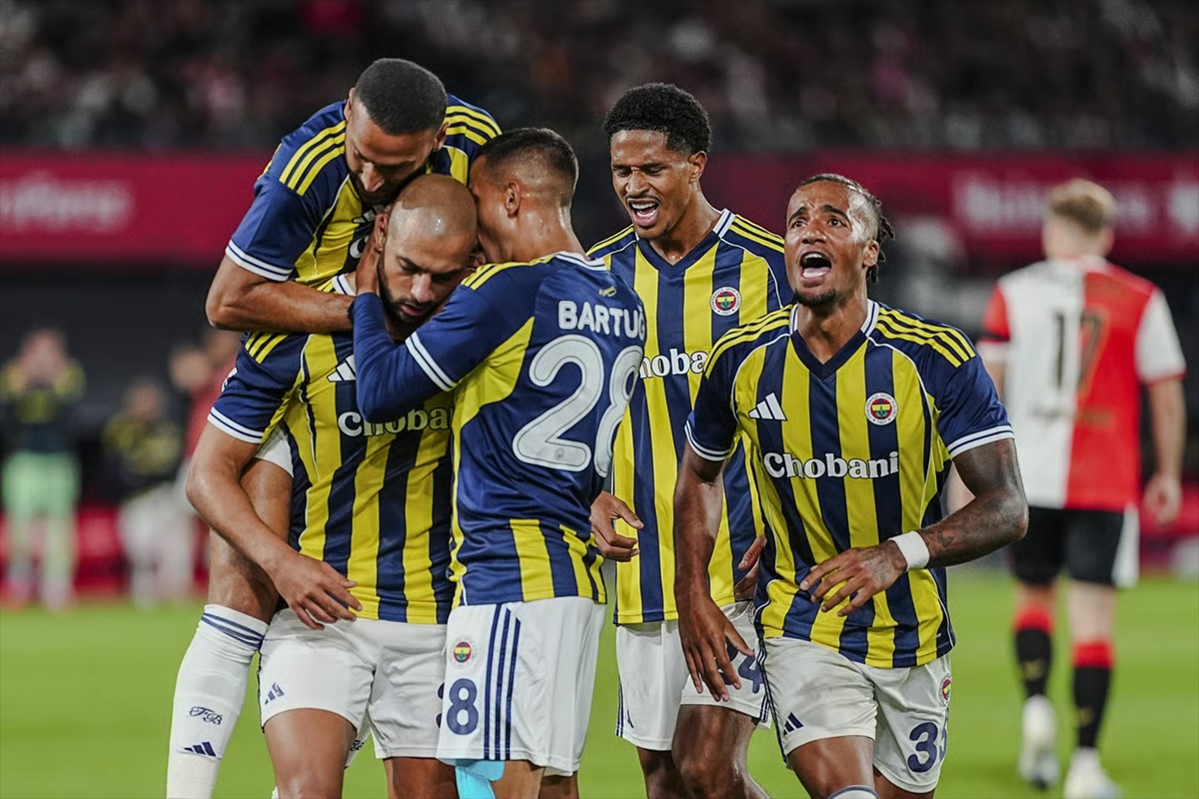 Avrupa kupalarında 288. randevu: Fenerbahçe, Hollanda ekibi Feyenoord karşısında tur peşinde