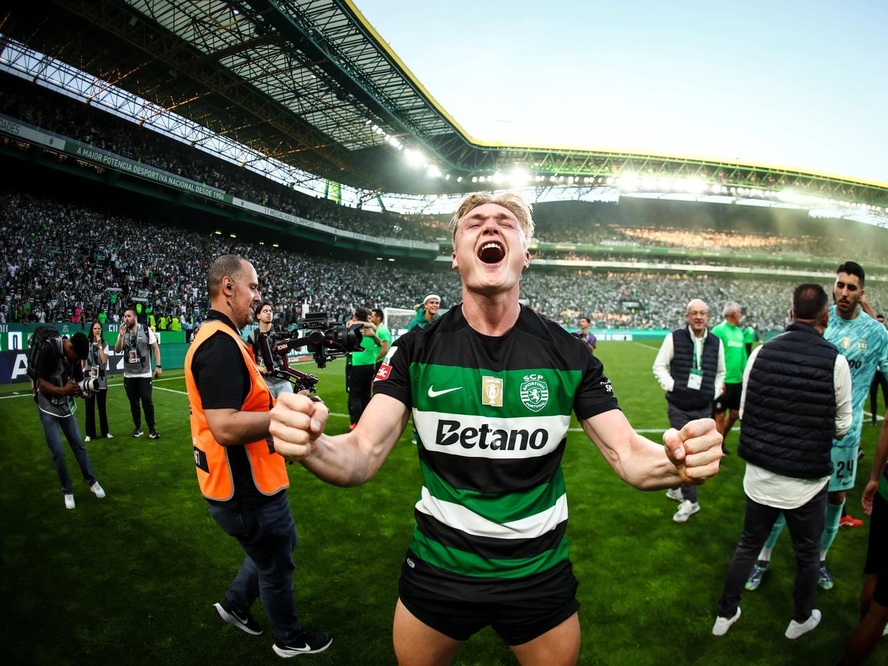 Portekiz'de şampiyon Sporting: Kerem ve Orkun ikinci