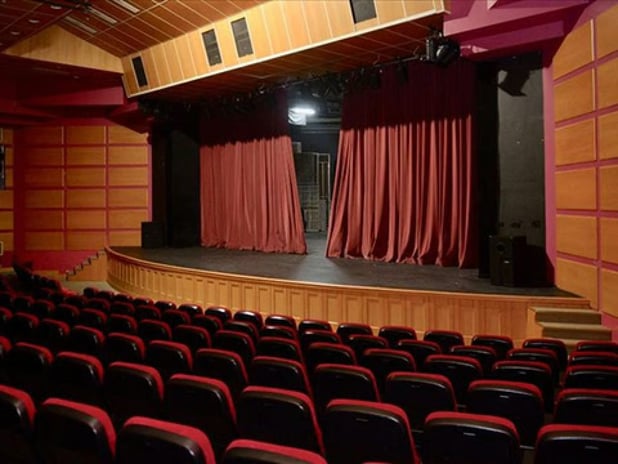 Bakanlık, özel tiyatrolara 97 milyon 216 bin lira destek verecek